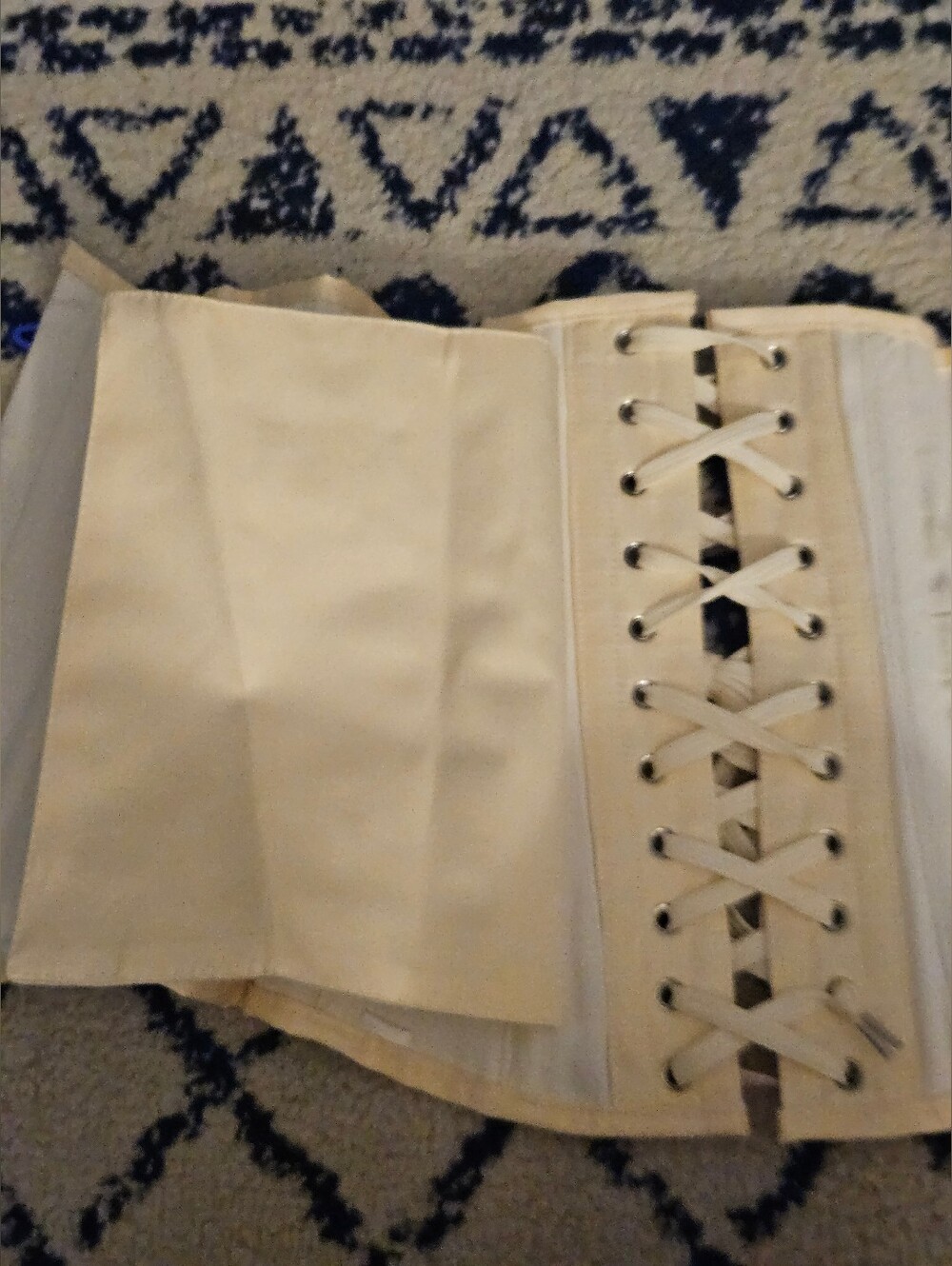 Corset Story Cream Satin Underbust Corset - Picture 9 of 9
